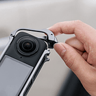 Jaula PGYTECH para Insta360 X4 6