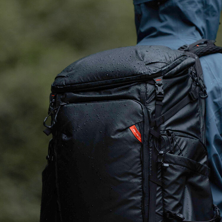 Mochila PGYTECH OnePro Flex 30L con Insert Mediano - Negro 6