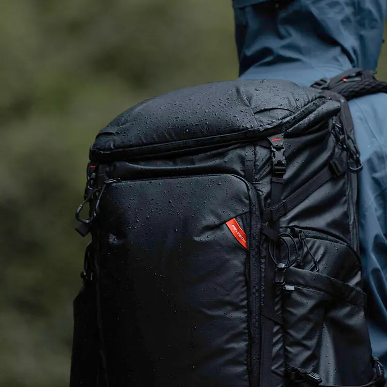 Mochila PGYTECH OnePro Flex 30L con Insert Mediano - Negro 6