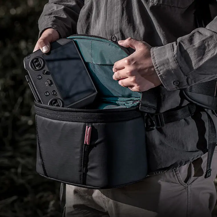 Mochila PGYTECH OneMo 2 de 35L - Negro 11