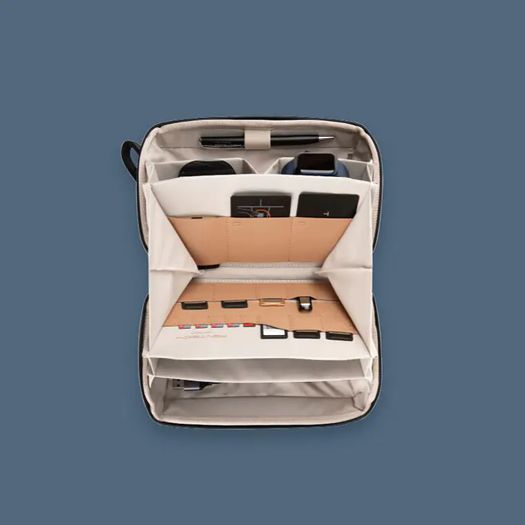 Estuche PGYTECH Tech Organizer - Verde Musgo 6