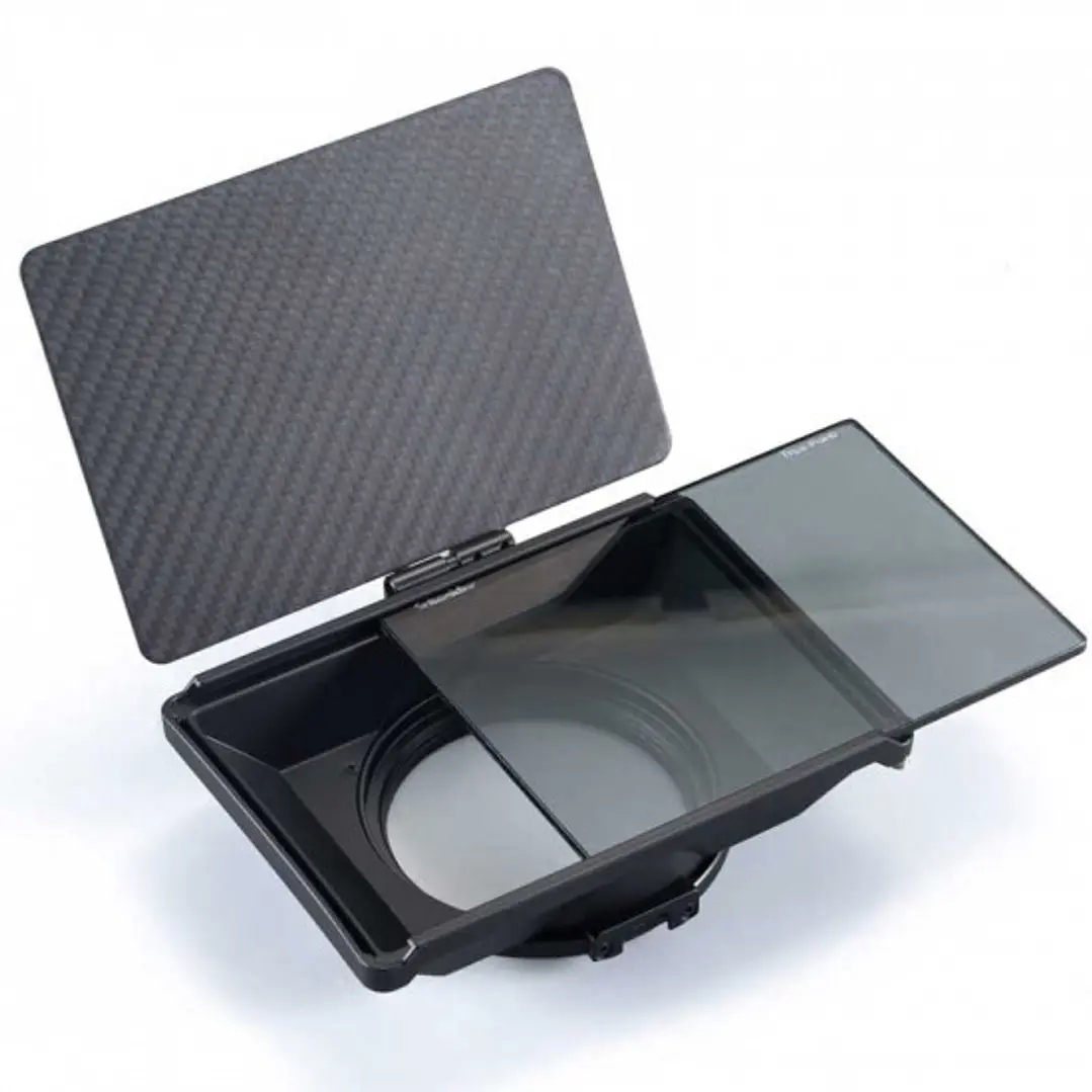 MATTEBOX COMPACTO TILTA MINI CLAMP-ON MATTE BOX - 4 X 5.65 3