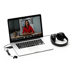 Dongle USB-A Ultra Compacto Saramonic para Conexión de Audífonos y Micrófono a Computadores y Dispositivos USB 4