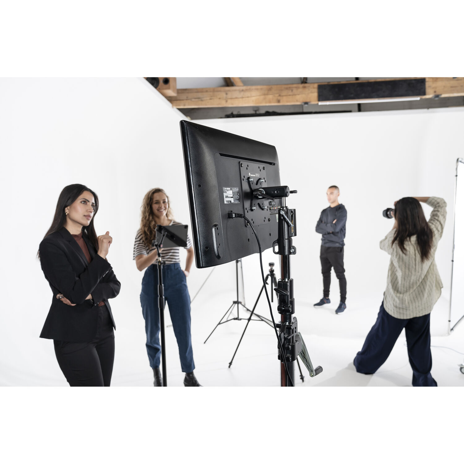 Soporte Manfrotto TetherGear para Monitor VESA  2