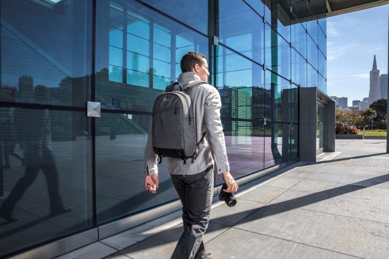 Mochila Fotográfica Lowepro m-Trekker BP 150 Gris Carbón 2