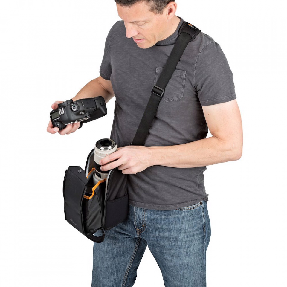 Bolso Intercambiador de Lentes Lowepro ProTactic Lens Exchange 200 AW 3
