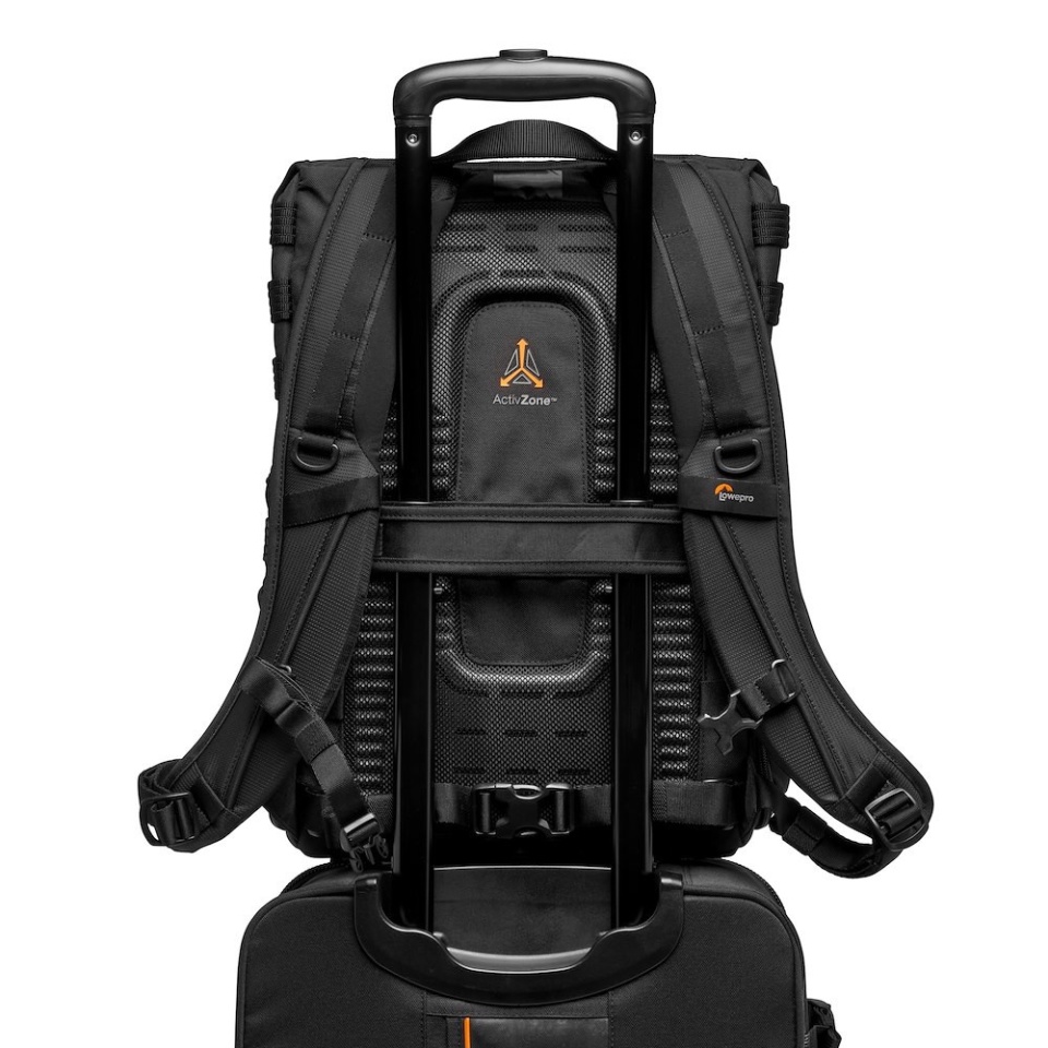 Mochila Fotográfica Lowepro ProTactic BP 300 AW II 4