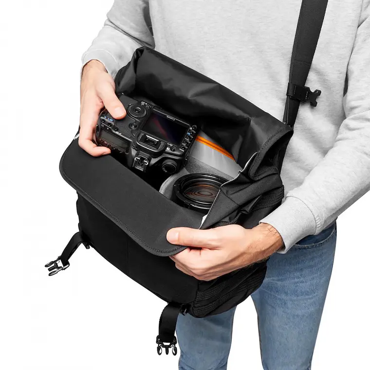 Bolso Fotográfico Lowepro ProTactic MG 160 AW II 19