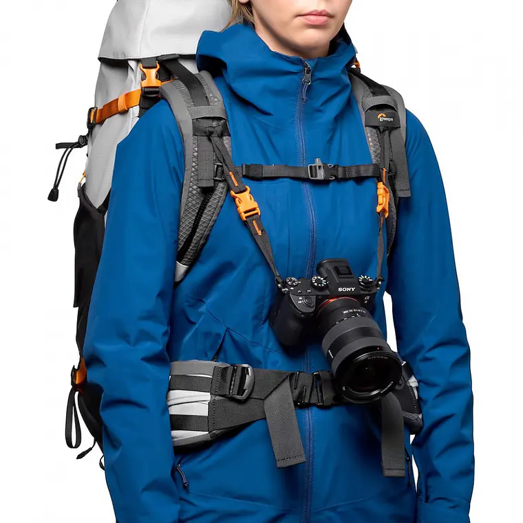 Mochila Fotográfica Lowepro PhotoSport Pro 70L AW III Talla S–M 22