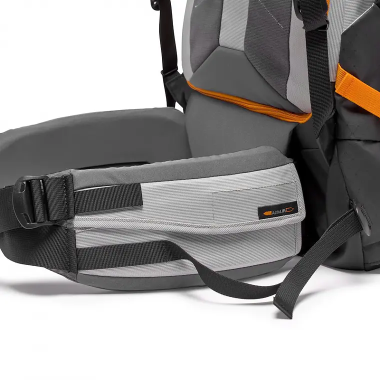 Mochila Fotográfica Lowepro PhotoSport Pro 70L AW III Talla S–M 13