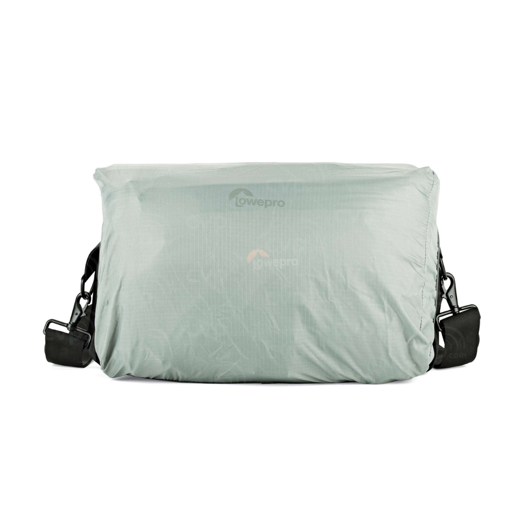 Bolso Fotográfico Lowepro Nova 200 AW II 6