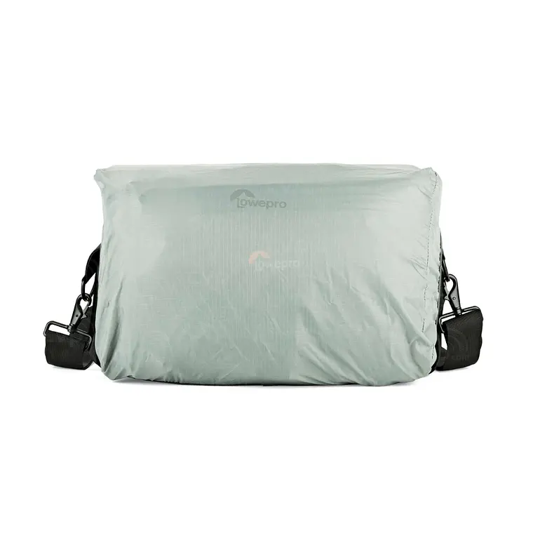 Bolso Fotográfico Lowepro Nova 200 AW II 6
