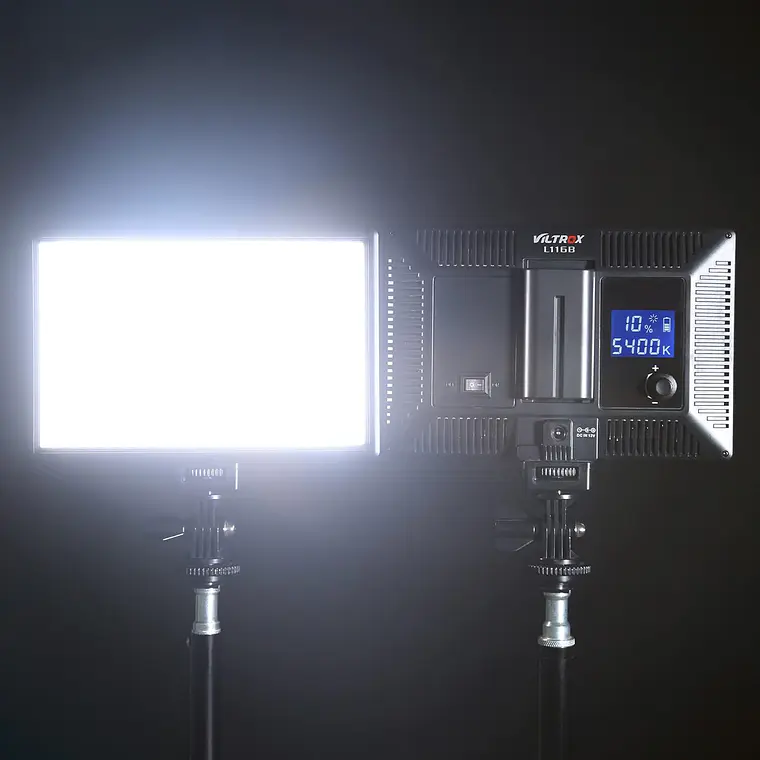 Luz LED Viltrox L116T con CRI 95+ 8
