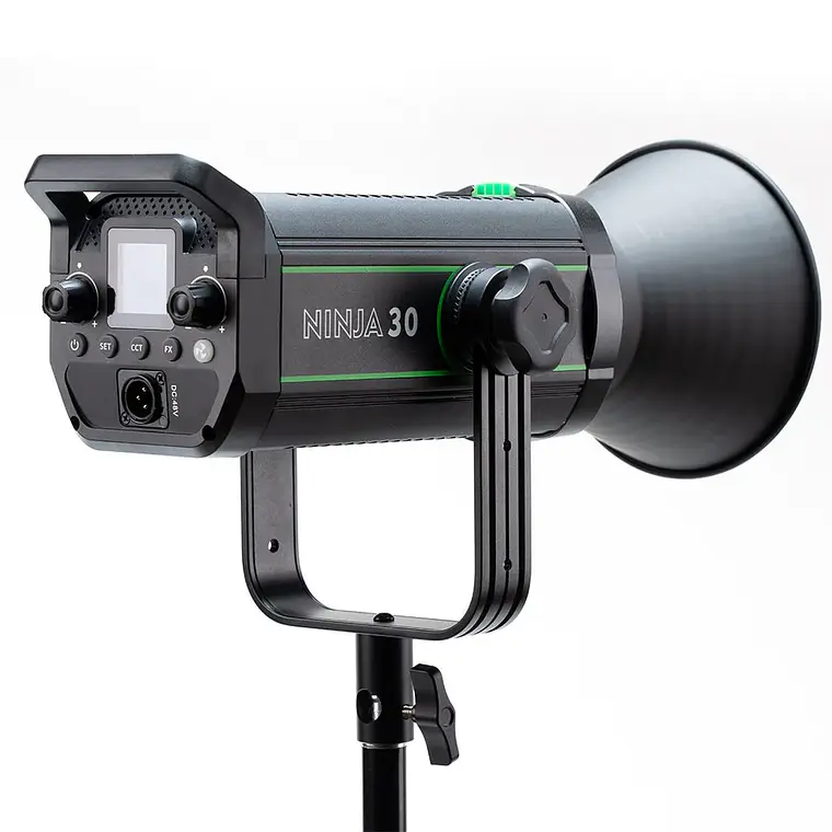 Luz COB LED Viltrox Ninja 30/30B de 300W Monocolor/Bicolor 2