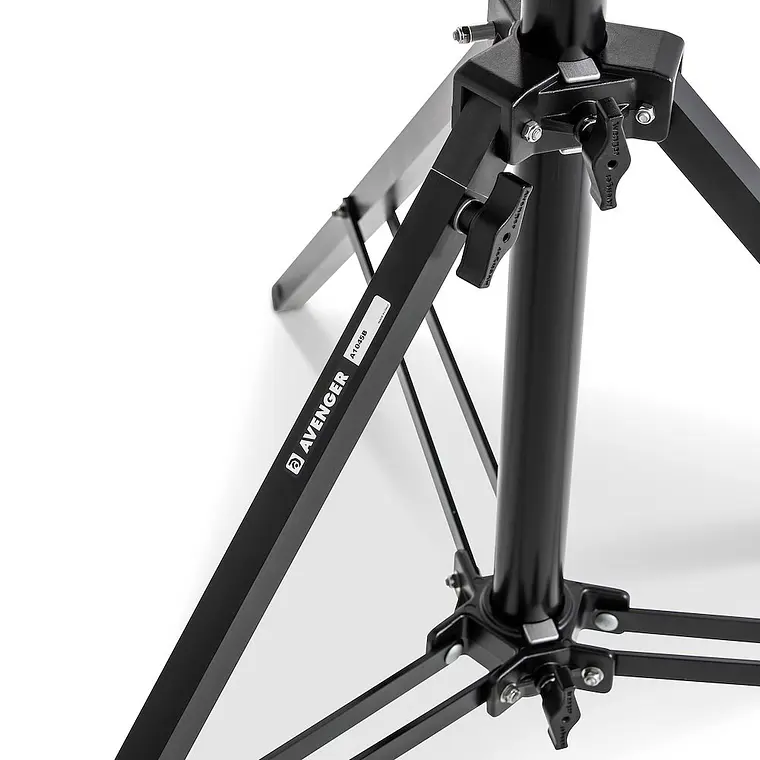 Soporte Combo Avenger 45 de Aluminio Negro con Triple Riser y Altura Máxima de 4,5 m 2