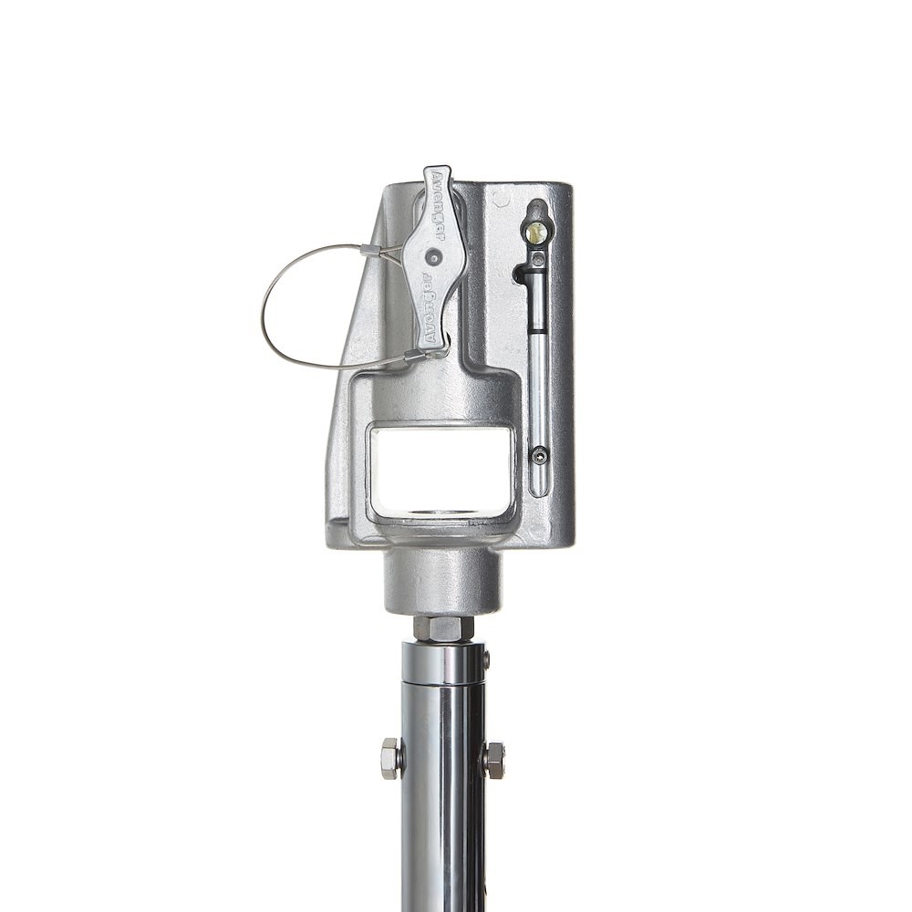 Soporte Telescópico Avenger con Cabezal Universal de 121 a 201 cm 7
