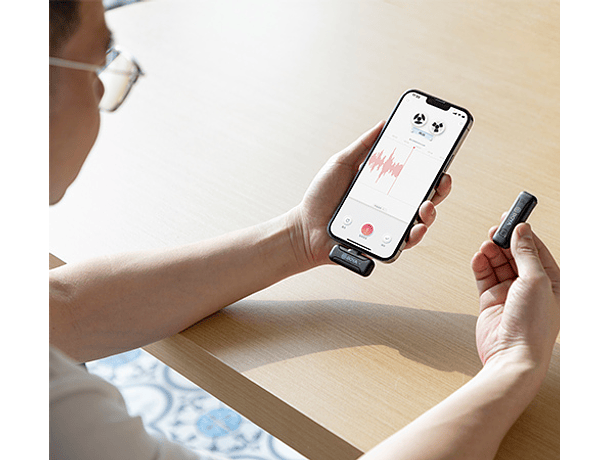 Micrófono Lavalier Inalámbrico Doble Boya BY-WM3T2-D2 con Conector Lightning 