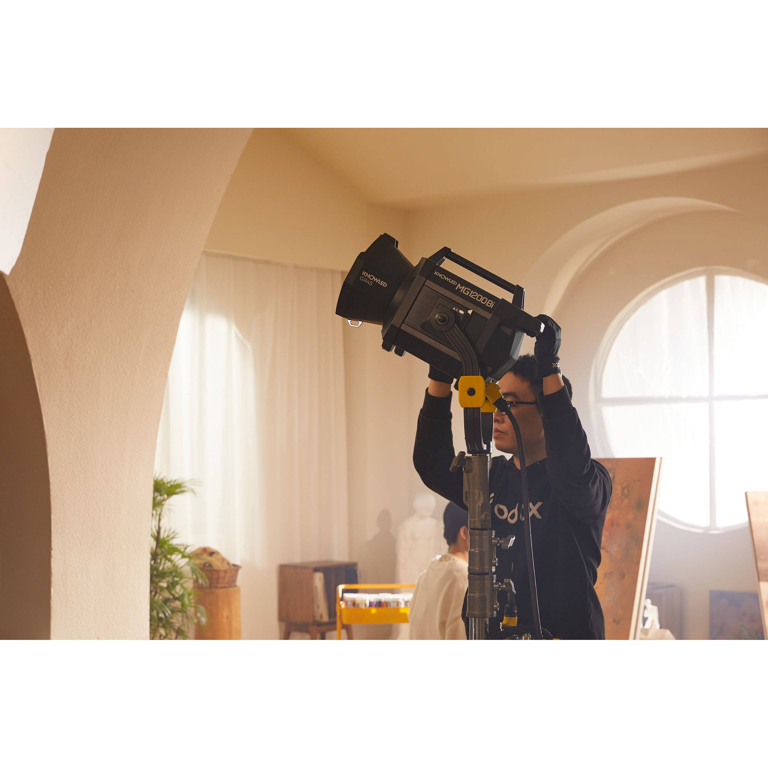 Cañón LED Bicolor Godox KNOWLED MG1200Bi K1 con Reflectores de 30°, 45° y 60° 11