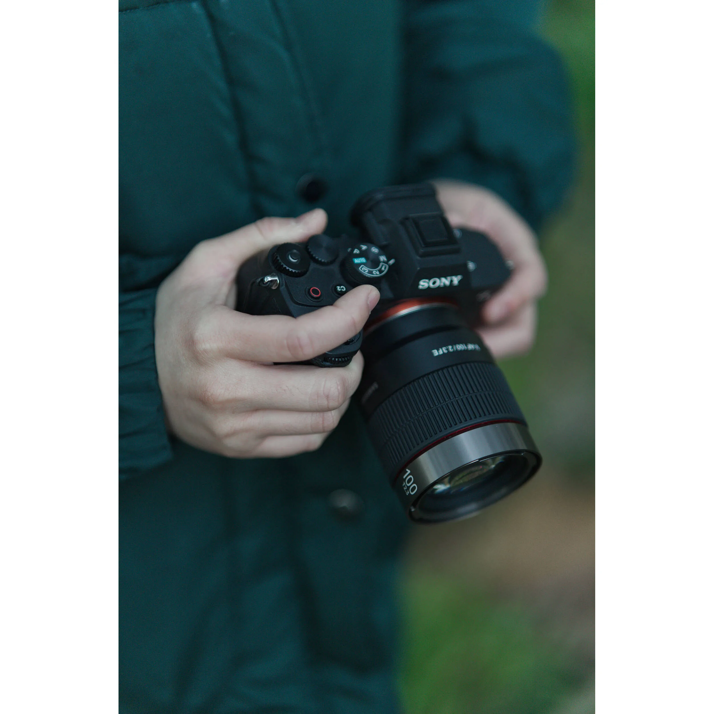 Lente Cine Autofoco Samyang V-AF 100 mm T2.3 Full Frame para Cámaras Sony E 2