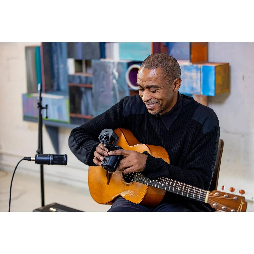 Cámara de Video 4K Zoom Q8n-4K con Captura de Audio Profesional 5