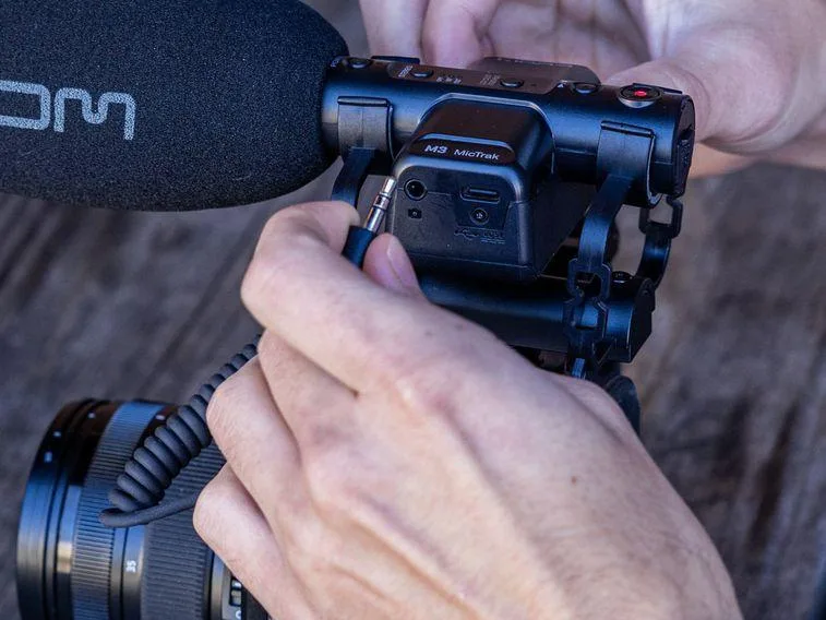 Micrófono Shotgun Zoom M3 con Grabadora de Audio Integrada 4