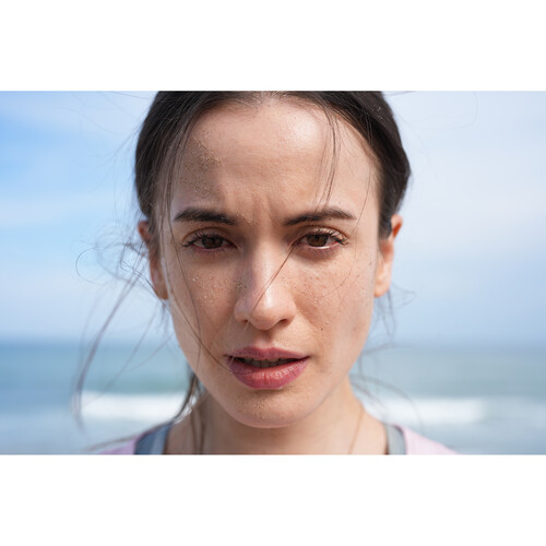 Cámara Híbrida Full Frame Sony a7 V con Lente Zoom 28–70 mm (2ª Generación) 13