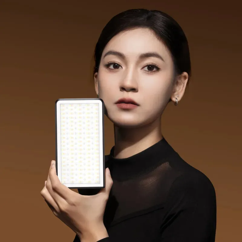 Luz LED Ulanzi LM-P40RGB Portátil - RGB 5