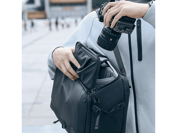 Mochila Ulanzi BP09 Traker - 22L