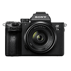 Cámara Full Frame Sony A7 III con Lente Zoom 28–70 mm (2ª Generación) 1