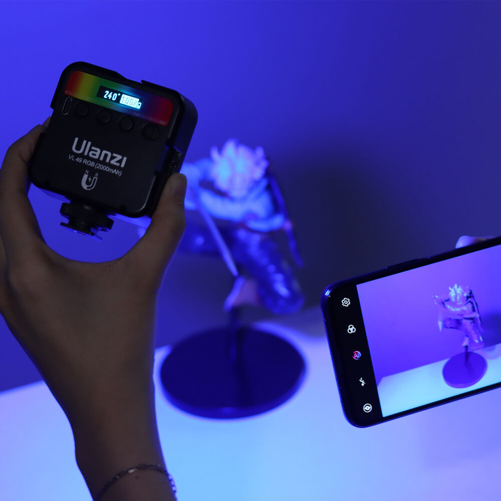 Luz LED RGB Ulanzi VL49 Magnética 2