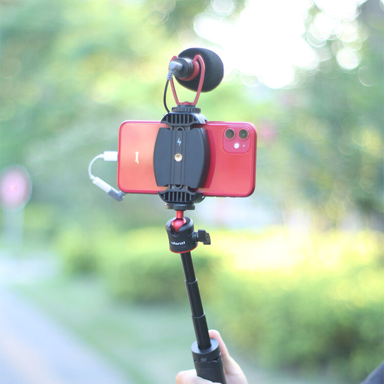 Soporte Ulanzi ST-13 para Celular con Cargador Inalámbrico 2