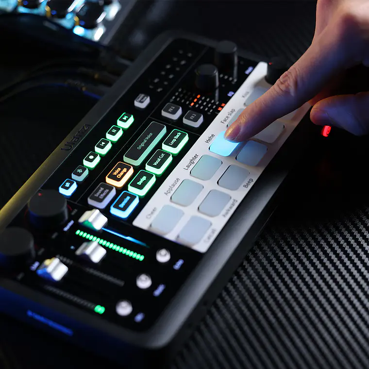 Interfaz de Audio Ulanzi AX01 UCaster Live - USB-C 10