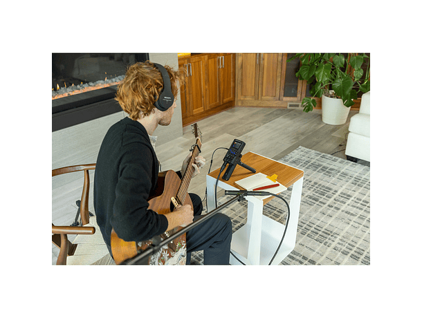 Grabadora Zoom R4 MultiTrak de 32-Bits Flotantes