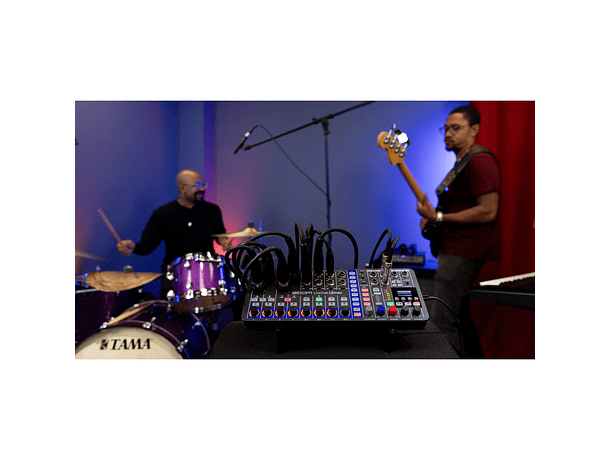 Mezcladora y Grabadora Zoom LiveTrak L6max - 12 Canales