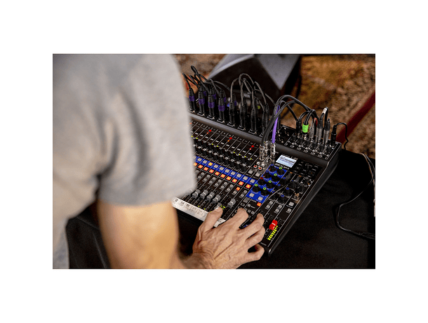 Mezclador Zoom LiveTrak L-20 y Grabador Multipista