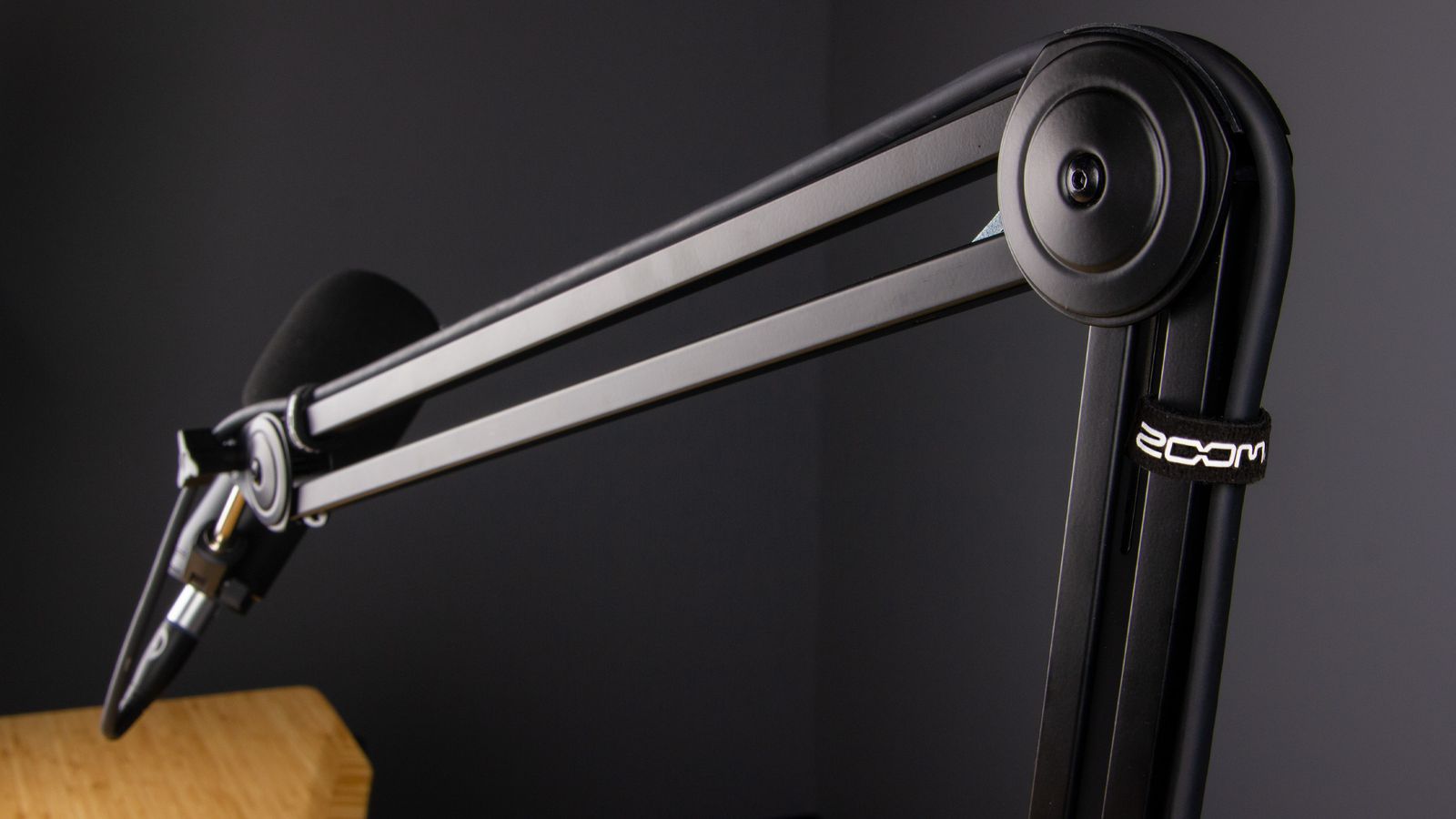 Brazo Articulado Zoom ZMA-1 para Micrófonos 2