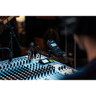 Grabadora Portátil Tascam DR-40X de 4 Pistas con Micrófonos Ajustables X/Y y Conexión USB 6