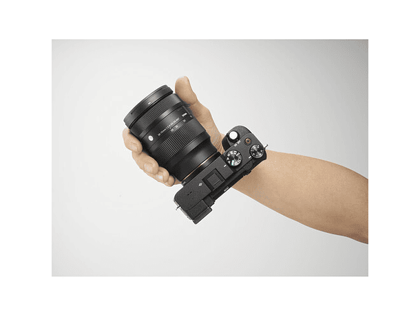 Lente Sigma 28–70 mm f/2.8 DG DN para Cámaras Sony E