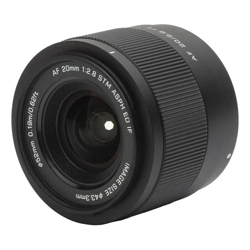 Diseño compacto del lente Viltrox AF 20mm f/2.8