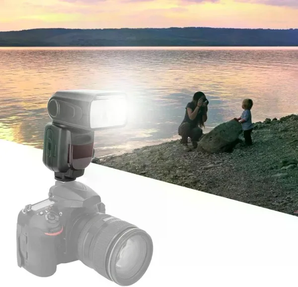 Flash de Montura Universal de Contacto Central Triopo TR-950 6