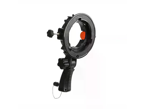 Montura para hasta 5 Flash en Trípode con Montura Bowens Triopo TR-05