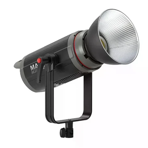 Cañón LED RGB 200 W con 36.000 Colores Triopo M200RGB Mars