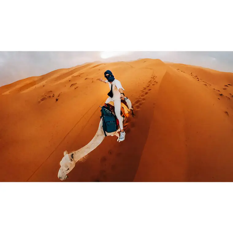 Cámara GoPro MAX2 + Accessories Bundle 9