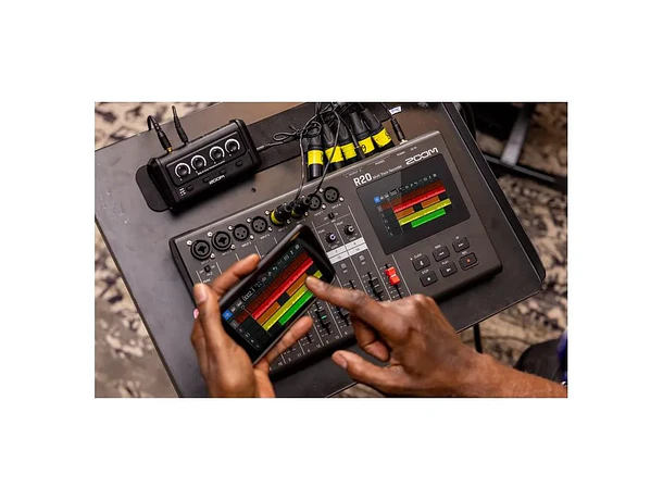 Grabadora Multipistas con Pantalla Táctil Zoom R20