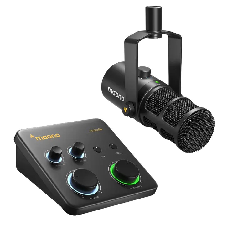 KreaKit Mamá creadora contenido Podcast Micrófono Maono PD400X XLR USB + Interface Maono PS22 Lite 1