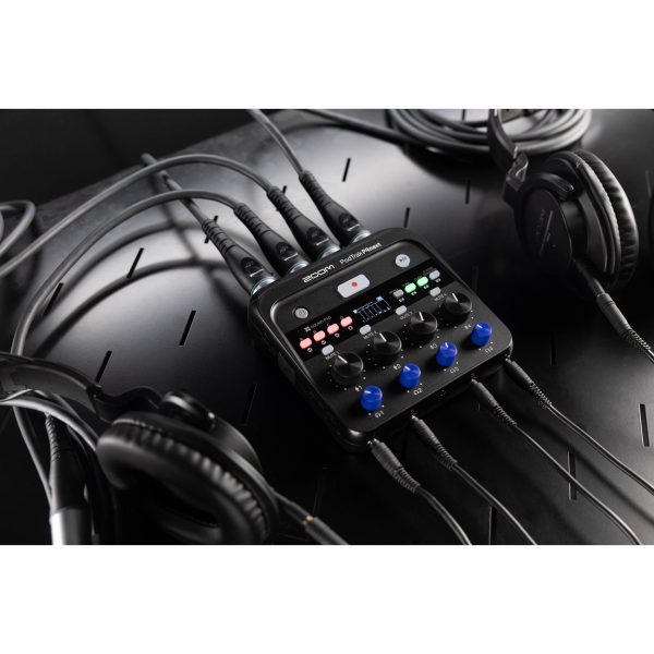 Grabadora Portátil Multipistas para Podcast Zoom PodTrak P4next 11