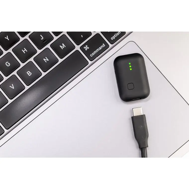 Micrófono y Grabador de Audio Estéreo/Mono Zoom Instamic Pro Plus C 9