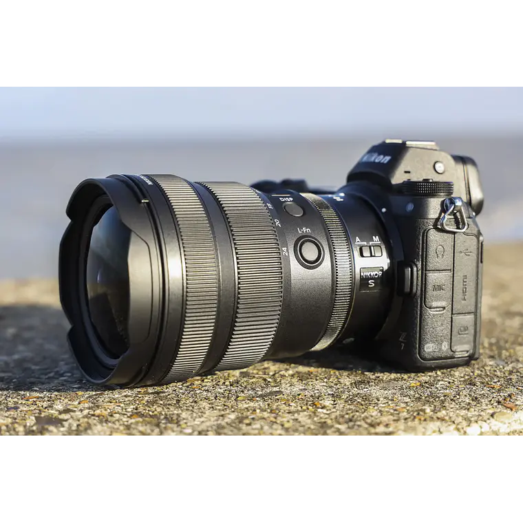 Lente Nikon NIKKOR Z 14-24mm f/2.8 S 2