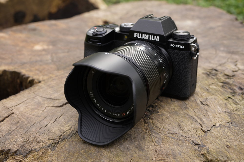 Lente FUJIFILM XF 18mm f/1.4 R LM WR 2