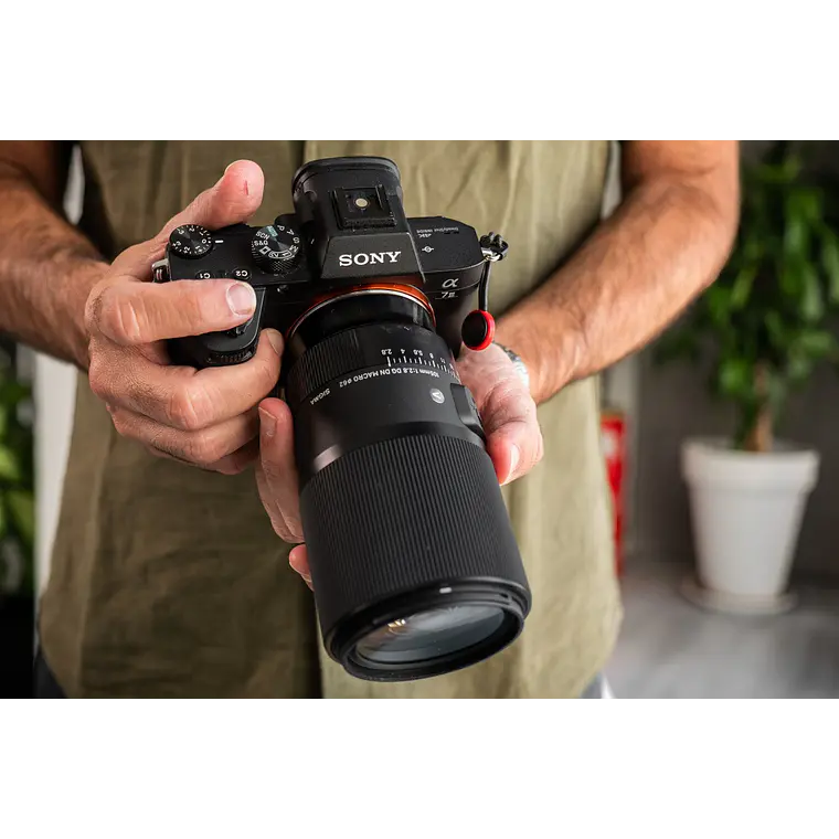 Lente Sigma 105mm f/2.8 DG DN Macro Art - Montura Sony E (IMPORTADO) 2